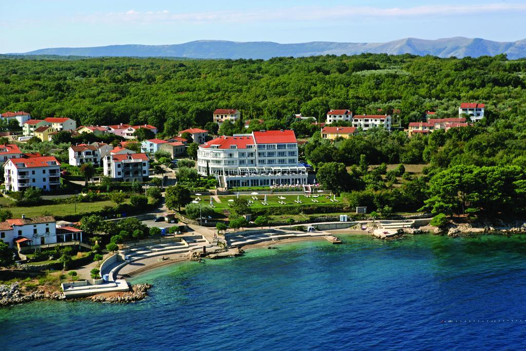 Spa & Wellness Hotel Pinia Малинска Экстерьер фото