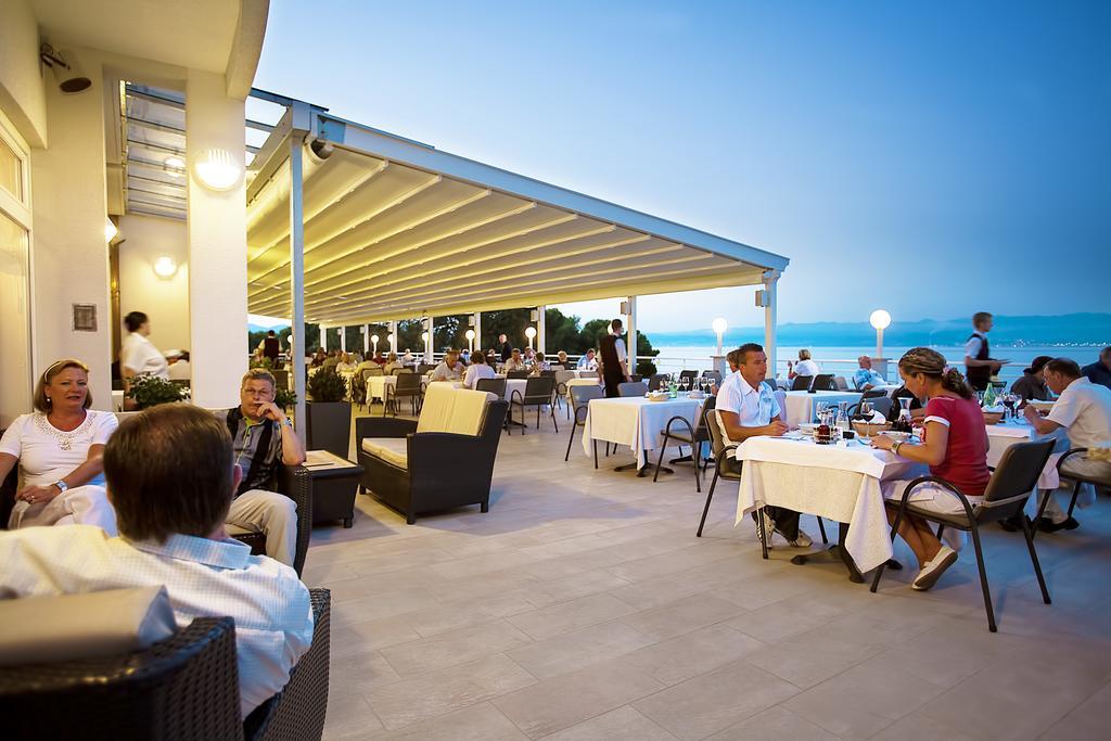 Spa & Wellness Hotel Pinia Малинска Экстерьер фото